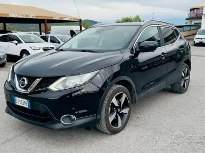 Begagnad Nissan Qashqai 360º 110 HK (80 kW) 2015 Svart SUV