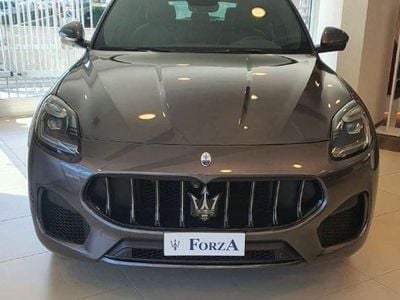 Usata Maserati Grecale Folgore GT 220 kW (300 CV) 2022 Grigio SUV