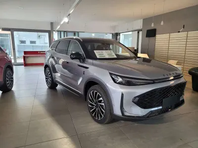 Nuova Tiger Eight 175 CV (128 kW) 2026 Argento SUV