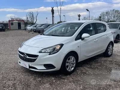 Usata Opel Corsa 90 CV (66 kW) 2015 Bianco Utilitaria