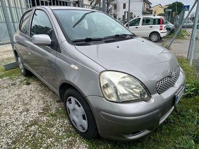 usata Toyota Yaris 5p 1.4 d-4d