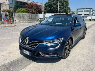 Usata Renault Talisman 160 CV (117 kW) 2017 Blu/azzurro Station wagon