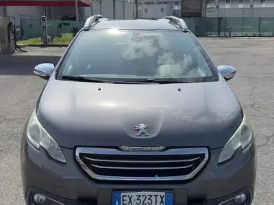 Usata Peugeot 2008 92 CV (67 kW) 2015 SUV