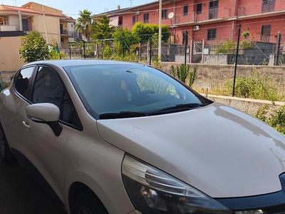 Usata Renault Clio IV 75 CV (55 kW) 2015 Bianco Berlina