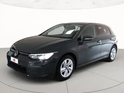 Usata VW Golf VII Life 110 CV (80 kW) 2021 5k urano grey Utilitaria