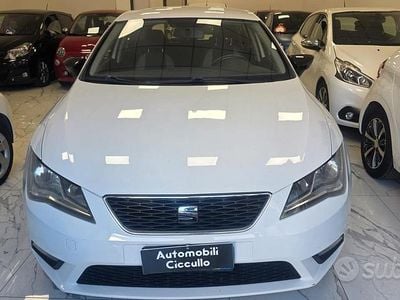 Occasion Seat Leon Reference 90 ch (66 kW) 2015 Blanc Berline