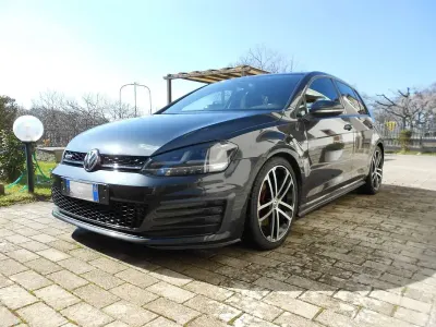 Usata VW Golf VII GTD 184 CV (135 kW) 2014 Grigio Berlina