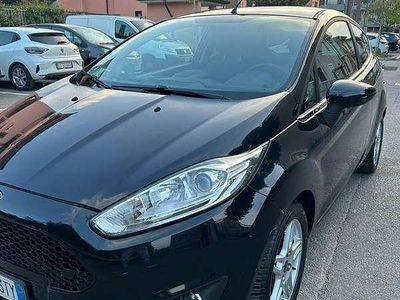 Usata Ford Fiesta Titanium 80 CV (58 kW) 2015 Nero Berlina