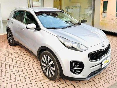 Usata Kia Sportage Style 116 CV (85 kW) 2018 Argento SUV
