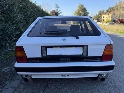 Usata Lancia Delta 196 CV (144 kW) 1989 Utilitaria