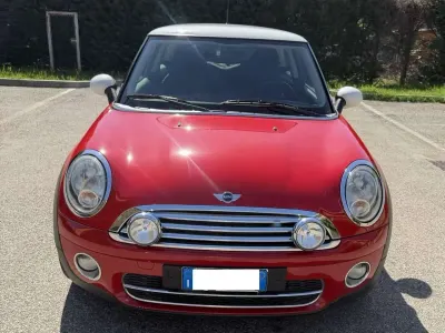 Usata Mini Cooper D 109 CV (80 kW) 2008 Rosso Utilitaria