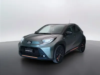 Usata Toyota Aygo X Limited 72 CV (52 kW) 2022 Verde SUV