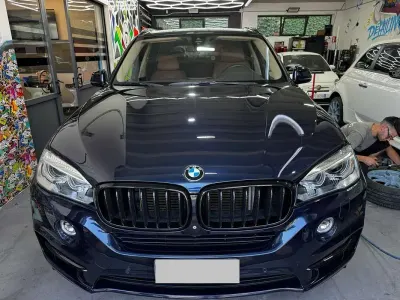 Usata BMW X5 Luxury Line 258 CV (189 kW) 2017 Blu/azzurro SUV