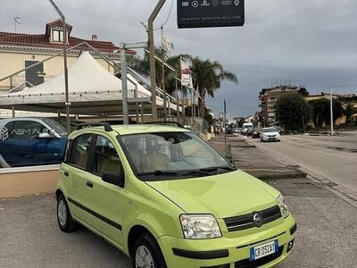 Usata Fiat Panda 70 CV (51 kW) 2004 Verde Utilitaria