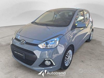 Usata Hyundai i10 Classic 66 CV (48 kW) 2015 Blu Utilitaria
