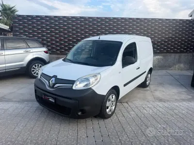 Usata Renault Kangoo 90 CV (66 kW) 2019 Bianco Monovolume