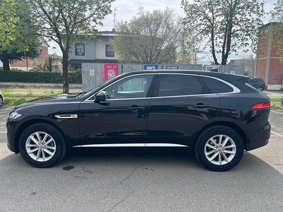 Usata Jaguar F-Pace Portfolio 179 CV (131 kW) 2017 Nero SUV