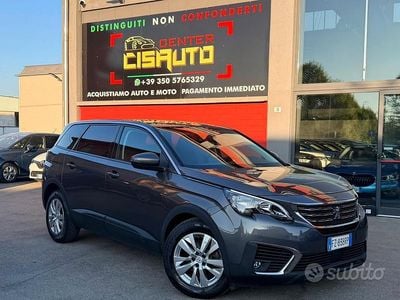 Usata Peugeot 5008 Allure 131 CV (96 kW) 2019 Grigio SUV