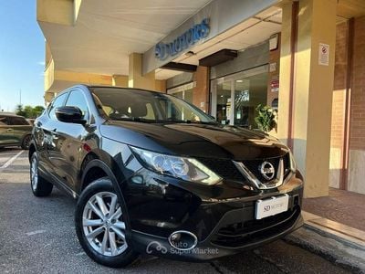 Usata Nissan Qashqai N-Connecta 110 CV (80 kW) 2017 Nero SUV