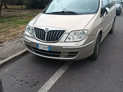 Usata Lancia Phedra