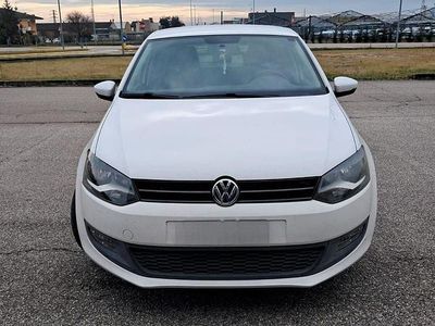 Usata VW Polo Highline 82 CV (60 kW) 2011 Bianco Berlina