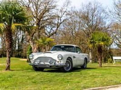 Usata Aston Martin DB4 240 CV (176 kW) 1961 Bianco Coupé