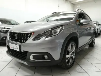 Usata Peugeot 2008 Allure 120 CV (88 kW) 2017 SUV