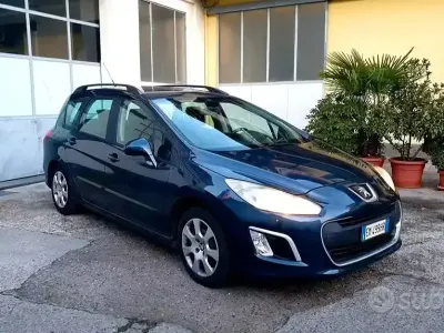 Usata Peugeot 308 SW 92 CV (67 kW) 2012 Blu Station wagon