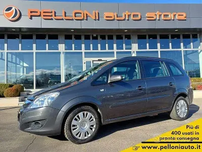 Usata Opel Zafira 94 CV (69 kW) 2009 Grigio Monovolume