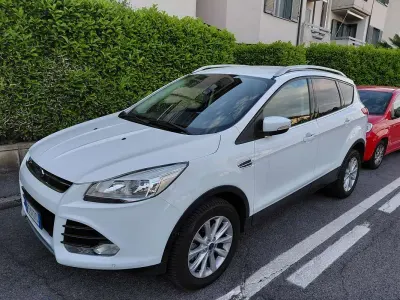 Usata Ford Kuga Titanium 150 CV (110 kW) 2016 SUV