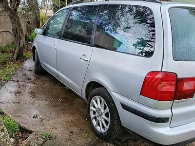 Usata Seat Alhambra 130 CV (95 kW) 2005 Grigio Monovolume