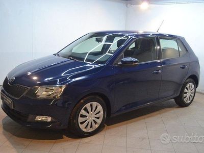 Usata Skoda Fabia Business Line 90 CV (66 kW) 2016 Blu Berlina