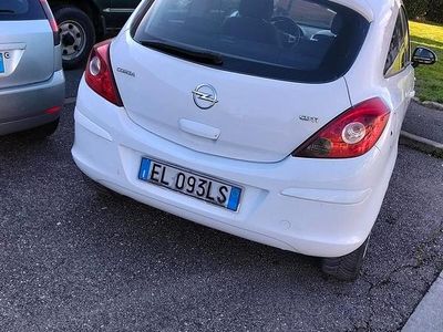 Usata Opel Corsa 2012 Bianco Berlina