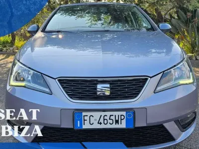 Usata Seat Ibiza CONNECT 75 CV (55 kW) 2016 Argento Berlina