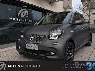 Usata Smart ForFour 71 CV (52 kW) 2019 Grigio Utilitaria