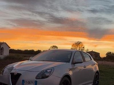 Usata Alfa Romeo Giulietta 120 CV (88 kW) 2016 Bianco Utilitaria