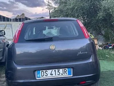 Usata Fiat Punto 120 CV (88 kW) 2008 Utilitaria