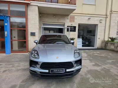 Usata Porsche Macan 245 CV (180 kW) 2020 Grigio SUV