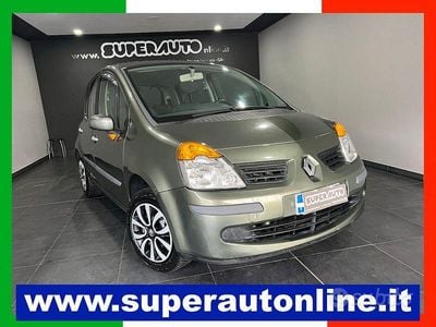 Verde(met.) Usata 2006 Renault Modus Monovolume | 4500 € (Molto cara)