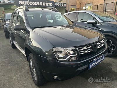 Usata Dacia Duster 115 CV (84 kW) 2017 Grigio Berlina