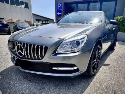 Usata Mercedes SLK200 184 CV (135 kW) 2012 Argento Cabrio