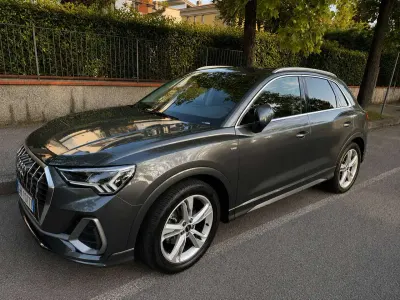 Usata Audi Q3 S-Line 150 CV (110 kW) 2023 Grigio scuro metallizzato SUV