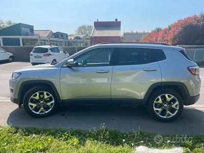 Usata Jeep Compass Limited 120 CV (88 kW) 2019 Grigio SUV