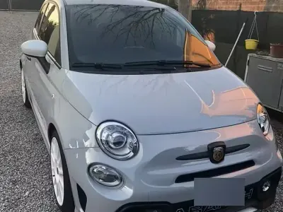 Usata Abarth 595 Esseesse 180 CV (132 kW) 2019 Grigio Berlina