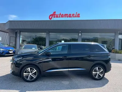 Usata Peugeot 5008 Allure 131 CV (96 kW) 2022 Nero SUV
