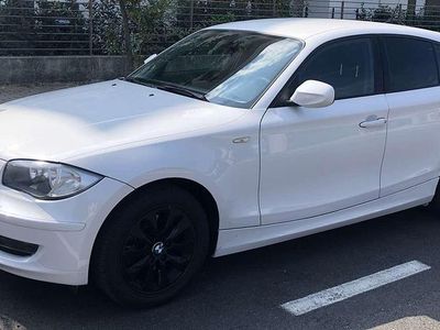 Usata BMW 120 177 CV (130 kW) 2009 Utilitaria