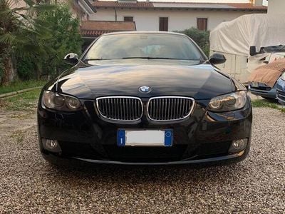 Usata BMW 325 M Sport 218 CV (160 kW) 2008 Nero Coupé