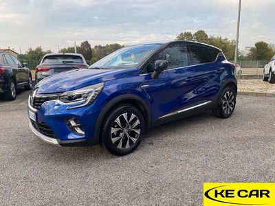 Usata Renault Captur Techno 91 CV (66 kW) 2024 Blu/azzurro SUV