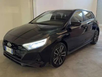 Usata Hyundai i20 N Line 120 CV (88 kW) 2022 Nero Utilitaria