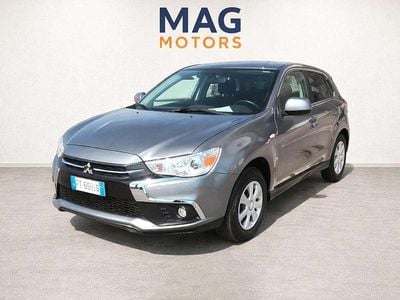Usata Mitsubishi ASX Inform 117 CV (86 kW) 2018 Grigio SUV